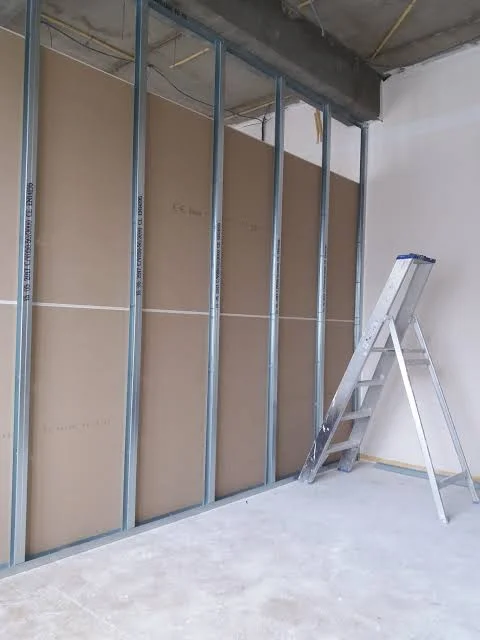 Partition Walls Plaster partition wall installation